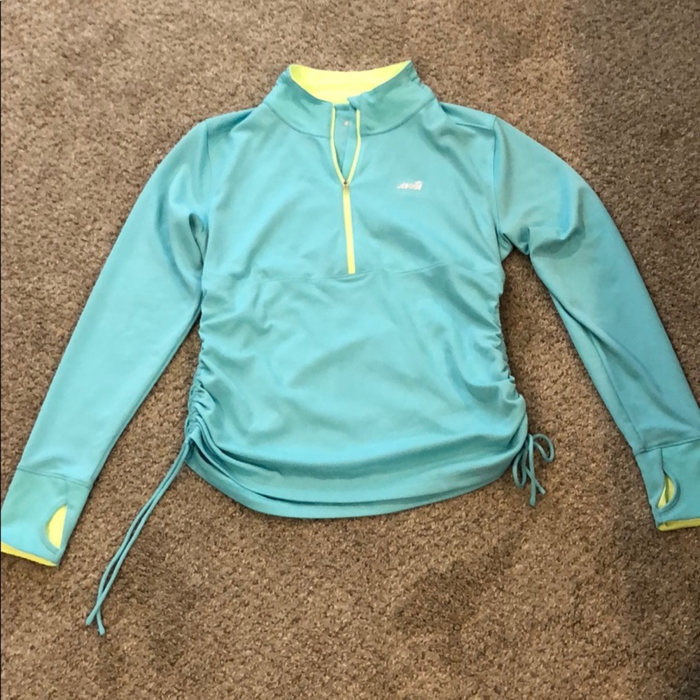 Athletic 1/4 zip pullover